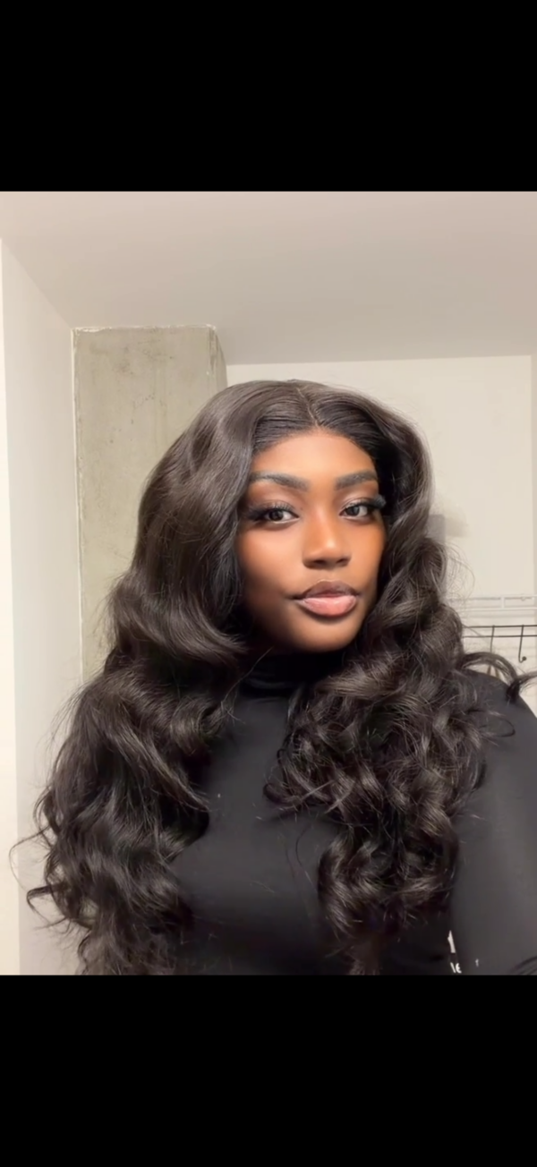 Wig Sussy